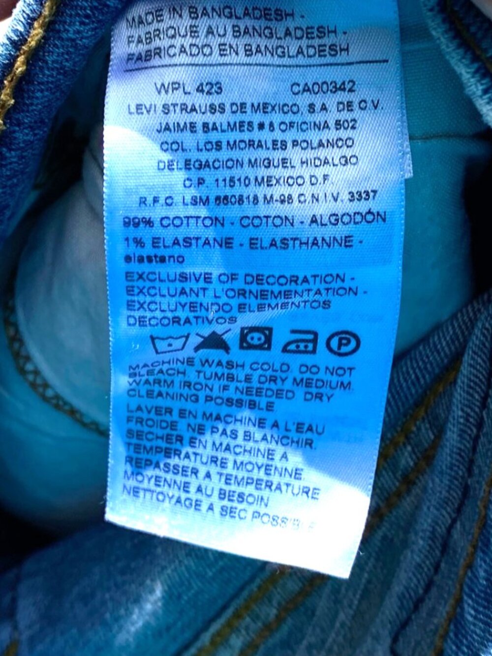 Signature Levi Strauss & Co. Relaxed Fit Jeans 34x32 Blue Denim Jeans - Picture 12 of 13